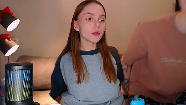 juliaanddima online show from January 2025 10:27:01 PM