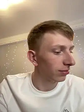 juliaanddima online show from February 2025 09:49:01 PM