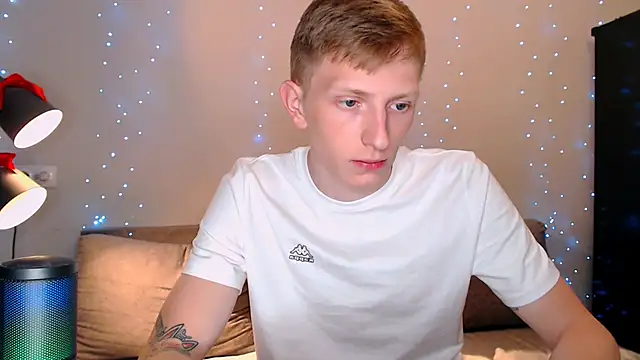 juliaanddima online show from February 2025 12:02:01 AM