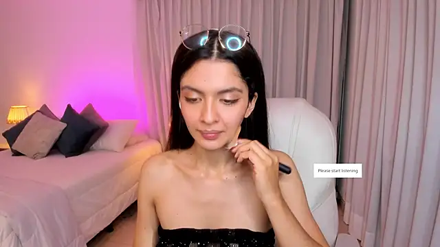 miiaa evans online show from December 2024 06:59:01 AM