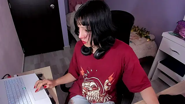 Snapshot of Room312_ chatting on December 2024 10:09:02 PM Room312 online show from December 2024 10:09:02 PM