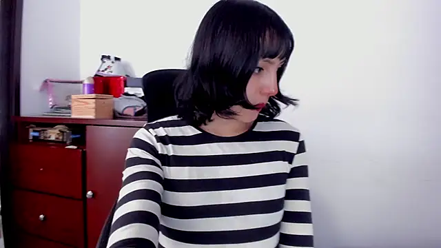 Snapshot of Room312_ chatting on January 2025 04:30:02 PM Room312 online show from January 2025 04:30:02 PM