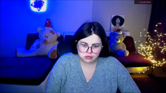 Emily Mo online show from December 2024 06:44:02 AM