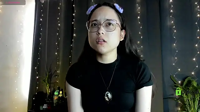 shantalc3rezo online show from February 2025 08:42:01 PM