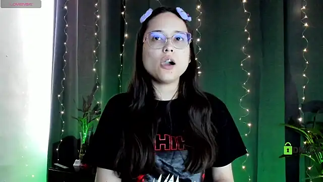 shantalc3rezo online show from February 2025 06:37:02 PM