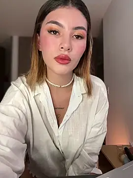 Your Honeey online show from January 2025 12:45:01 AM