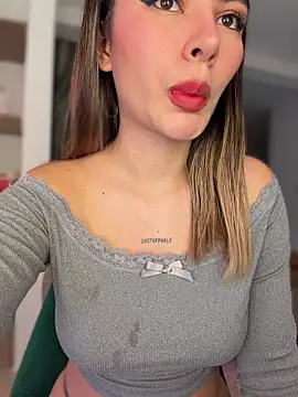 Your Honeey online show from January 2026 01:31:02 AM