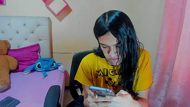 sweet1Girl online show from December 2024 12:05:01 PM