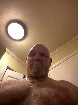Snapshot of mrscum4u chatting on March 2025 03:41:02 AM mrscum4u online show from March 2025 03:41:02 AM