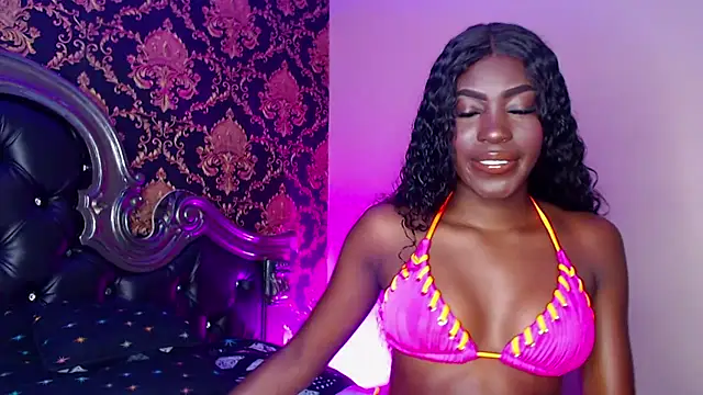 Snapshot of NaiaGils chatting on February 2025 12:37:02 PM NaiaGils online show from February 2025 12:37:02 PM