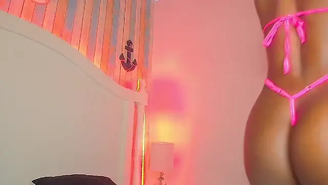 Snapshot of NaiaGils chatting on September 2025 03:39:02 PM NaiaGils online show from September 2025 03:39:02 PM