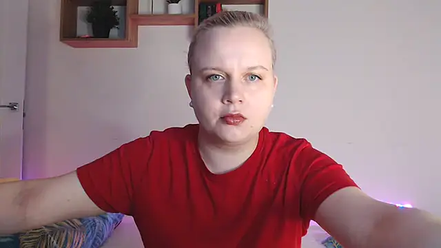 Snapshot of Karolina_love_ chatting on October 2025 06:50:02 PM Karolina love online show from October 2025 06:50:02 PM