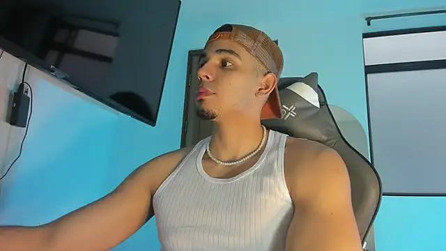 joss 111 online show from October 2025 10:29:02 PM