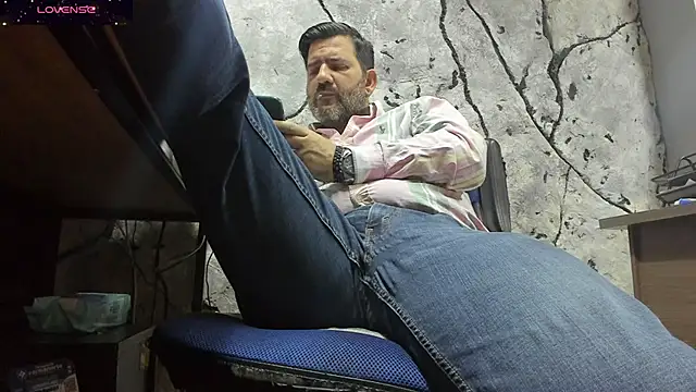 Maxi TheBigDaddy online show from September 2025 12:05:02 PM