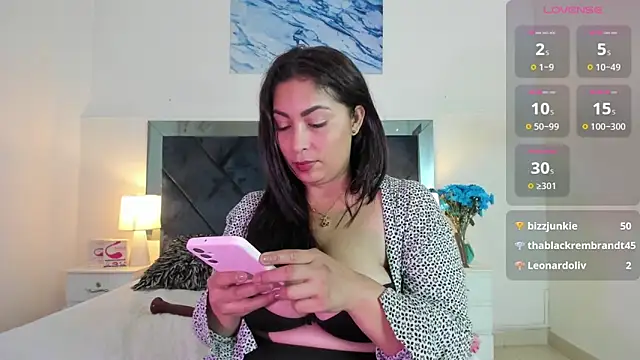 Lauralove 69 online show from March 2025 01:53:02 AM