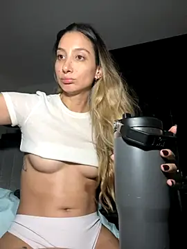 DanikRosse online show from September 2025 04:18:02 AM