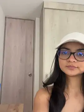 Cat2525 online show from September 2025 09:25:02 PM