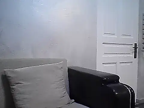 WildScorpio86 online show from March 2025 05:37:01 PM