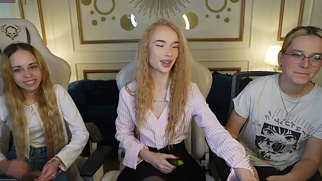 Amelia Blaze online show from October 2025 11:05:02 AM