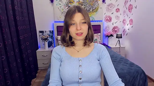 RinaMoore online show from January 2025 12:30:01 PM