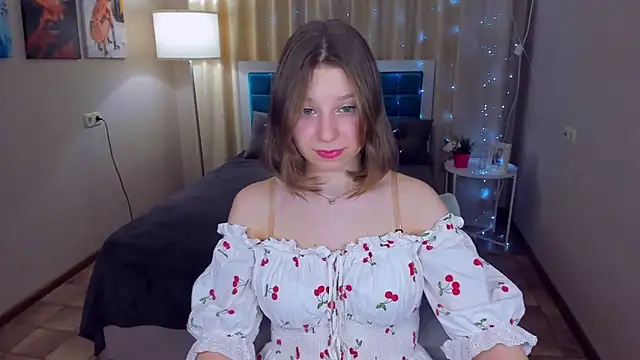 RinaMoore online show from February 2025 01:01:01 PM