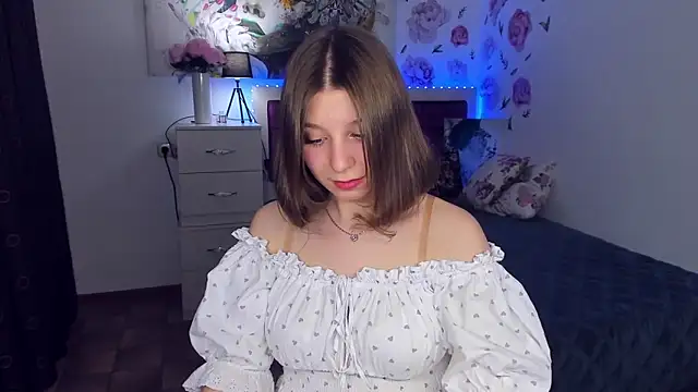 RinaMoore online show from February 2025 02:50:02 PM