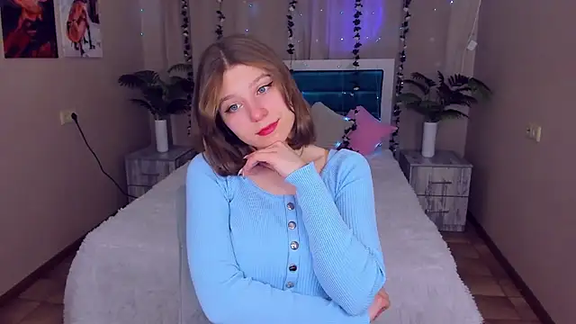 RinaMoore online show from February 2025 01:27:01 PM