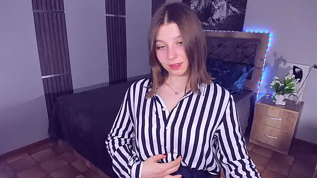 RinaMoore online show from March 2025 01:46:02 PM