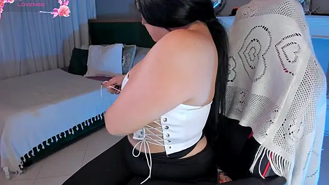 scarlet miller1 online show from March 2025 11:51:01 AM