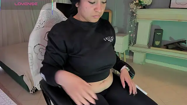 scarlet miller1 online show from March 2025 12:12:01 PM