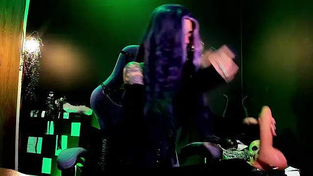 ameliachadburn online show from October 2025 03:21:02 PM