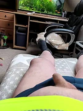 Snapshot of Mariomario0565 chatting on October 2025 02:02:01 PM Mariomario0565 online show from October 2025 02:02:01 PM