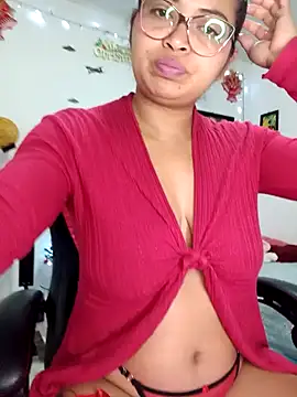 Snapshot of chalohott chatting on December 2024 08:55:02 AM chalohott online show from December 2024 08:55:02 AM