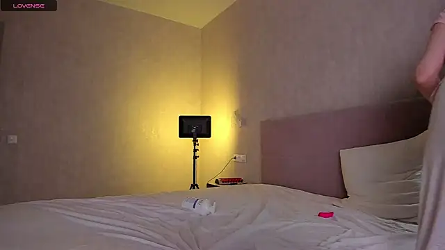 PatriciaBlairs online show from October 2025 07:43:01 PM