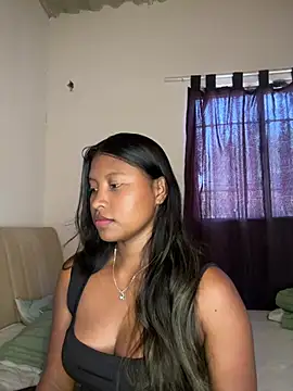 Snapshot of lunahot__07 chatting on July 2026 04:13:01 PM lunahot 07 online show from July 2026 04:13:01 PM