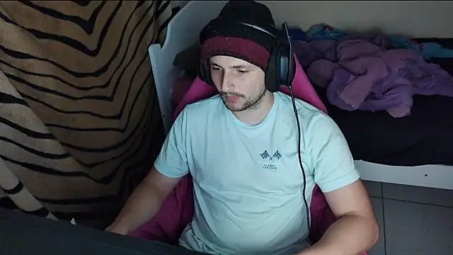 iurytx online show from February 2025 10:47:01 PM