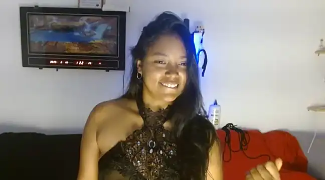 Snapshot of Chiara_petterson chatting on February 2025 06:22:01 AM Chiara petterson online show from February 2025 06:22:01 AM