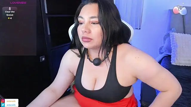 ambar-wells online show from December 2024 08:15:01 PM