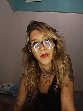 rose-rainbowgoddess online show from March 2026 11:55:01 PM