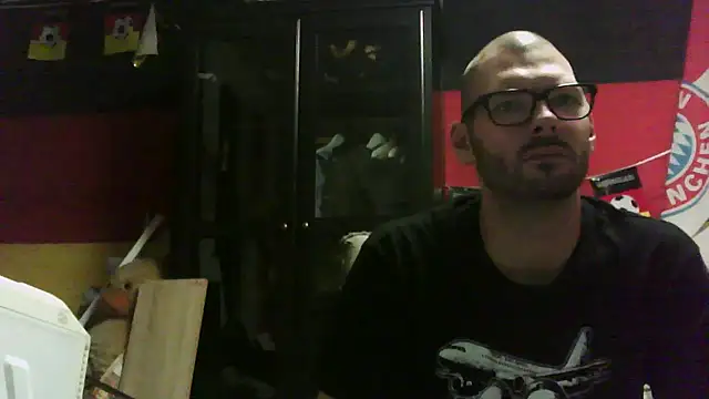 Die-geile-Sau online show from October 2025 08:15:02 PM