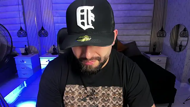 jhon bear03 online show from March 2026 11:25:02 AM