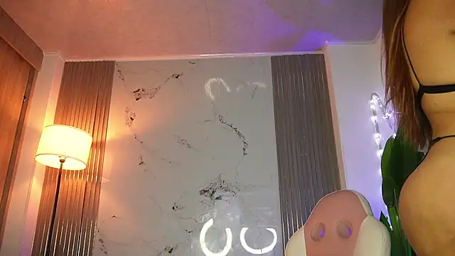 Snapshot of Vanesa_novvoa chatting on October 2025 05:04:02 PM Vanesa novvoa online show from October 2025 05:04:02 PM