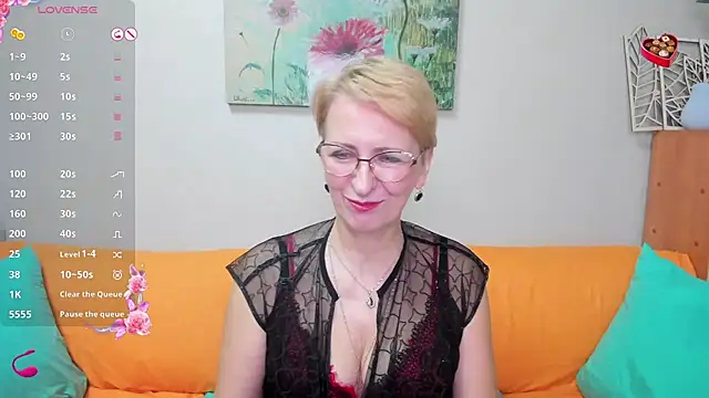 iamyourdream89 online show from March 2025 08:51:01 AM