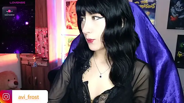 Snapshot of avi_frost chatting on March 2025 05:16:01 AM avi frost online show from March 2025 05:16:01 AM