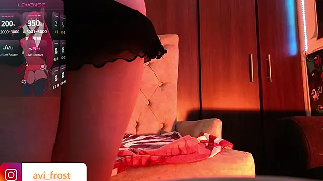 Snapshot of avi_frost chatting on September 2025 07:53:01 AM avi frost online show from September 2025 07:53:01 AM