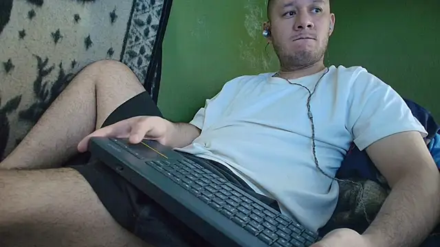 sweet cock28 online show from September 2025 03:22:01 PM