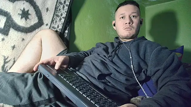 sweet cock28 online show from January 2026 03:22:02 AM