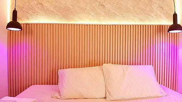 Snapshot of big_tits_in_your_face chatting on October 2025 08:06:02 PM big tits in your face online show from October 2025 08:06:02 PM