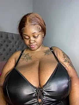 Yung-Missy online show from February 2025 09:37:01 PM