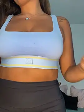 Snapshot of fenixgre chatting on October 2025 06:50:01 PM fenixgre online show from October 2025 06:50:01 PM